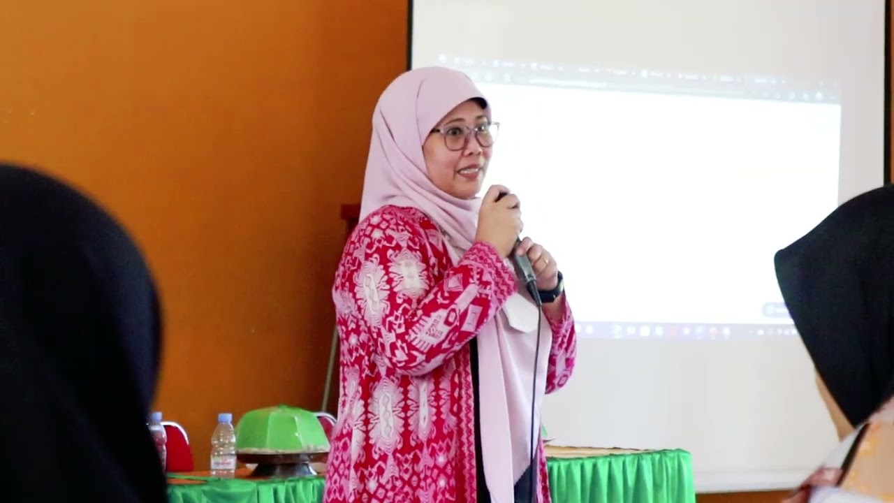 PKM Bimtek Pengembangan Perangkat Pembelajaran Berbasis Project Based Learning