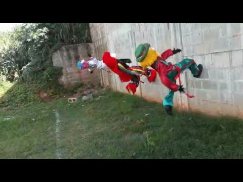 FOFÃO PATATI & PATATA VIRANDO MORTAL!