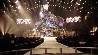 AC/DC - Rock 'N Roll Train Live at Wilkes Barre, Dress Rehearsal (High Definition)