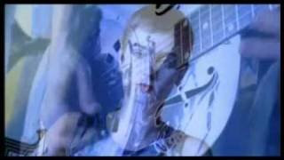 Sinead O&#39;Connor &amp; Shane MacGowan - Haunted