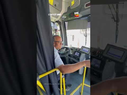Perceiros de busão! Motoristas de ônibus protagonizam momento de amizade e música especial
