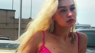 Self-Portrait Spring 2023 Campaign with Gigi Hadid