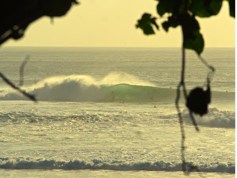 Epic Surf Padang Padang and Uluwatu Bali - Swell of the season 27.06.15