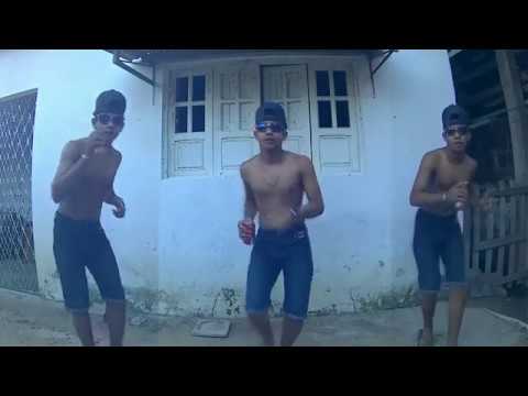 DANÇINHA DO CARNAVAL (Música OLHA O "L" - O GALEROSO E OS PLAYBOY KING)