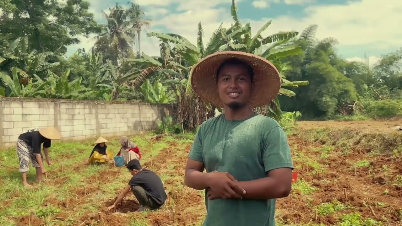 LOMBA VIDEO KREASI HARLAH KE-17 CSSMoRA 2024 (Universitas Nahdlatul Ulama Indonesia)