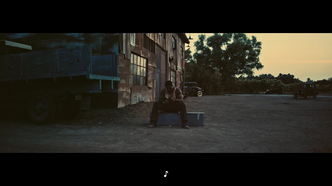 trailer Oficial