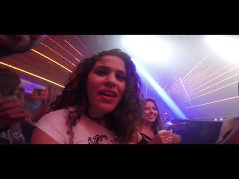 download lagu mp3 mp4 Malcom Pub, download lagu Malcom Pub gratis, unduh video klip Malcom Pub