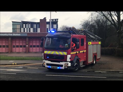 Bolton Central Pump Turnout - Greater Manchester Fire & Rescue Service