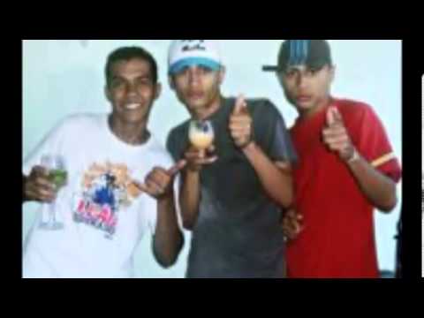 mc leon feat fael boladão vidas que se foram (homenagem ao clayssin)