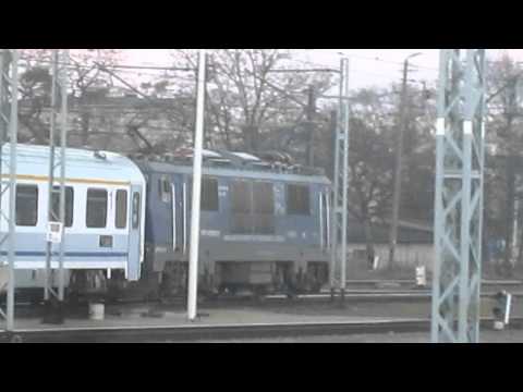 EP09-024 (EU: 150 029-3) z EiC 6150 "ŚNiEŻKA" (JEL.GÓR.-WAWA.WSCH.) - start z WR.GŁ.