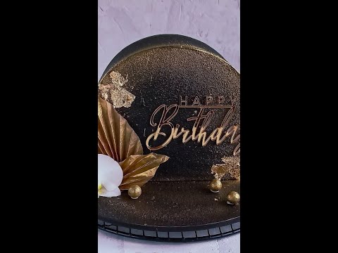 Unveil the Secret to Creating the Show-Stopping Cake Top Forward!