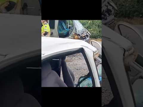 Colisão frontal na MG-179 deixa quatro feridos na região de São João da Mata