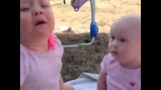 Vidéo bébé troll