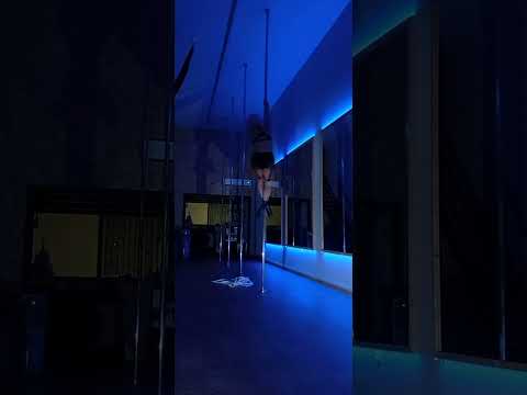 Katerina Doschoris (PoledanceShow Exotic)