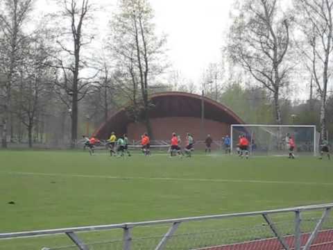 Olza Godów   LKS Skrbeńsko 17 04 2011 Rzut Karny dla LKS u