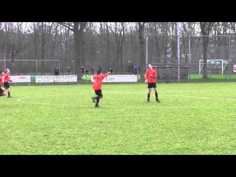 14 feb 2015 DSO Ultrajectum D1 - VV De Meern D3 com 2-3 Doelpunt Andy (2-3)