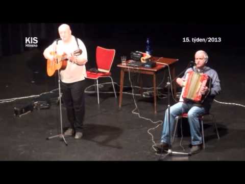 15/2013_Kaleidoskop: Červená sukýnka