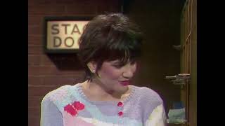 The Muppet Show - 523: Linda Ronstadt - Cold Open (1981)