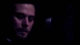 Rocco Deluca performs Busride Live