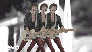 Es Así Music Video