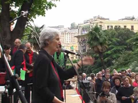 Giovanna Marini sings "The Internationale"