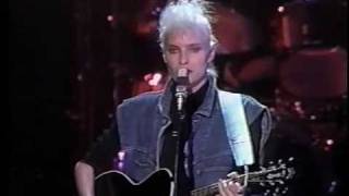 Aimee Mann / Til Tuesday - "Yesterday" live 1987