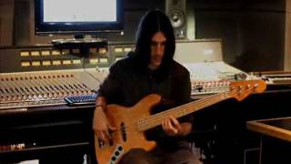 Nim Sadot - professional bass player and tutor