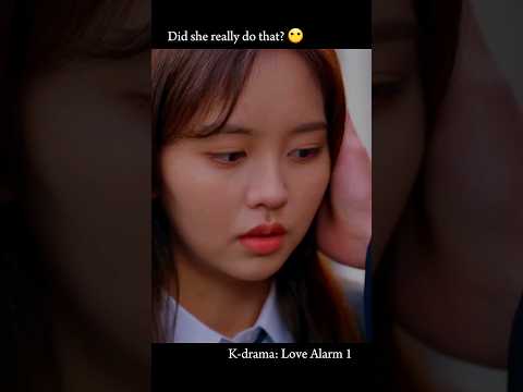She kissed the most popular boy in her school #kdrama #lovealarm #lovestory