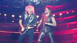 Queen + Adam Lambert - We Will Rock You / Hammer To Fall, Chicago July 13 2017