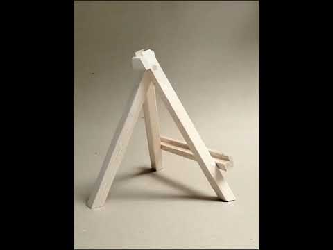 Wooden Easel 8 Inch