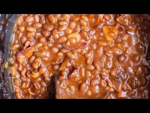 Slow Cooker Baked Beans