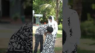 Download lagu ഇങ്ങനെയൊന്നുമല്ലെടാ😂 mp3 Download lagu ഇങ്ങനെയൊന്നുമല്ലെടാ😂 mp3