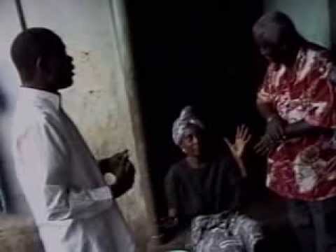 A Les Guignols D'Abidjan On S'Debrouille