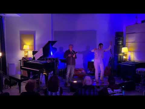 Melinda Sullivan & Larry Goldings "If I Only Had A Brain/Heart/Nerve" at Healing Force