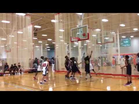 NEW WORLD BLUE defeats EAB TIGERS, 44-41 - Session 1