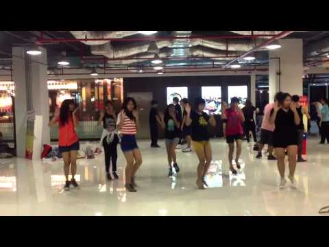 130223 AMORE' cover A-Pink :: Hush (NG)