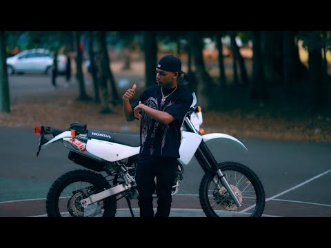 Veveton - NOSTÁLGICO (Video Oficial)