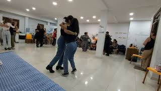 Concebida inicialmente como tango D’Arienzo la estrenó convertida en milonga y fue un gran éxito 🇦🇷👍