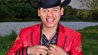 Ariel Camacho - Dos Jovenes Muchachos, Neto Roca Y El Panu (Popurri En Vivo)