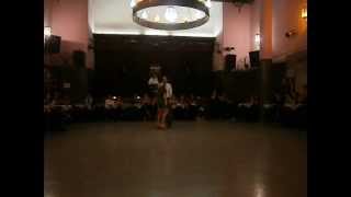 Greta Hekier & Flaqui Figueroa en El Motivo Tango. 22-10-12. Vals