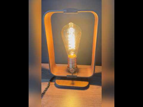 Настільний світильник «Грань» колір Американський горіх