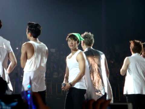 [Fancam] 130602 SS5iNA DAY 2 - SuJu Talking (Part. 1)