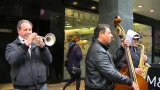 CAT LIPS TV - Smooth Trumpet