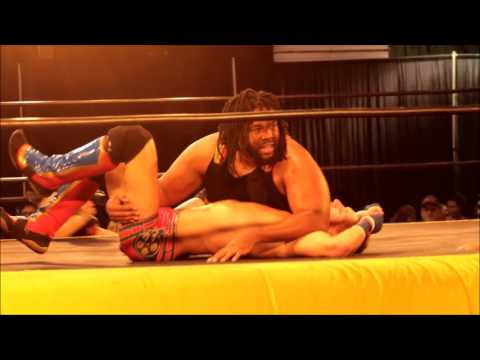 Hot Pro Wrestler "Cinema" Stevie Shields