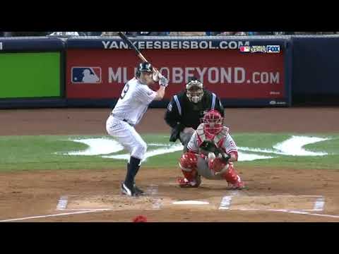 2009 World Series Game 2: Philadelphia Phillies @ New York Yankees