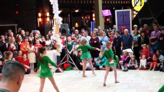 Anna Christmas Dance 2014 - Here comes Santa Claus