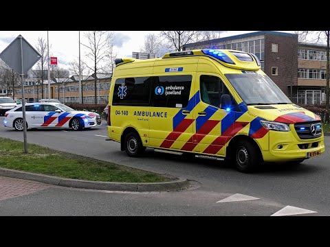 Ambulance passeert ongeval op weg naar Isala Zwolle | Beelden ongeval op Ceintuurbaan Zwolle