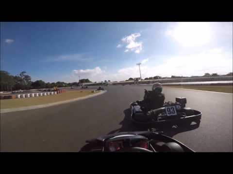 Campeonato Kart CKC 4º Etapa - SanMarino Traçado 4 - Bateria PESADOS - Piloto André Borin