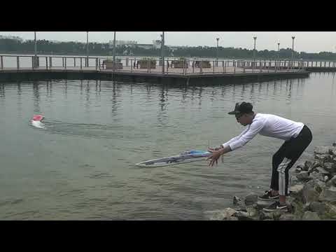 TFL Genesis 900 Twin Motor vs TFL Pursuit