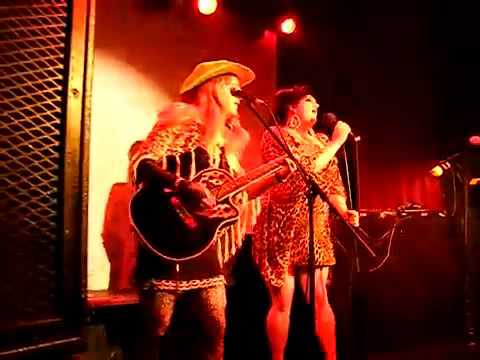 Strawberry Kaeyk Bauer